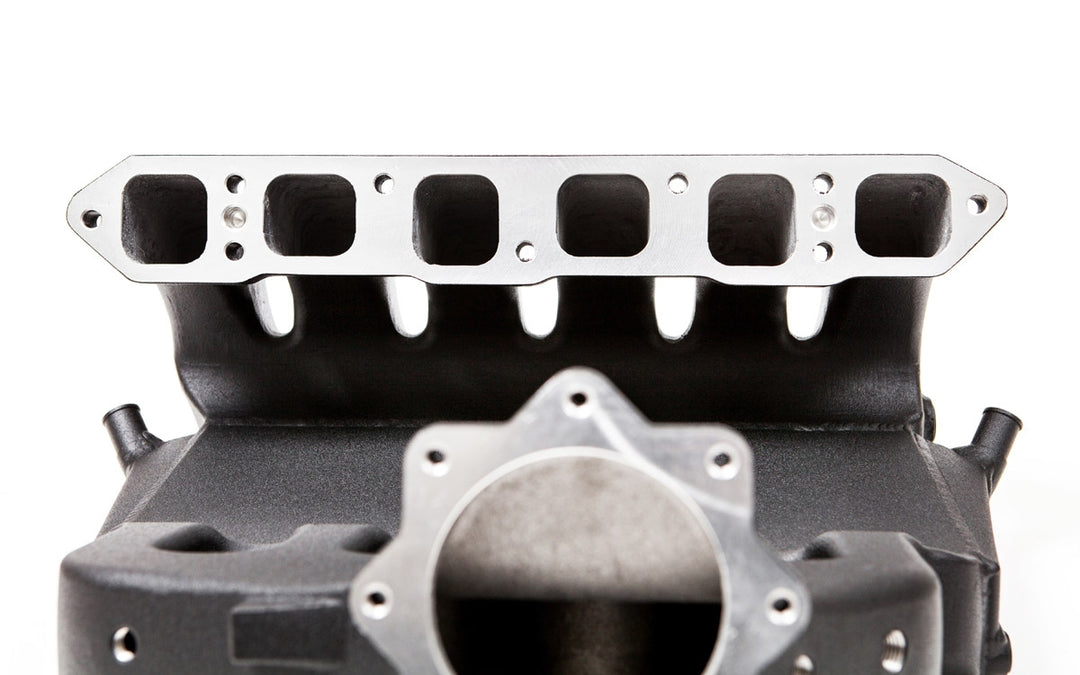 Liquid Cooled Integrated Short Runner Intake Manifold