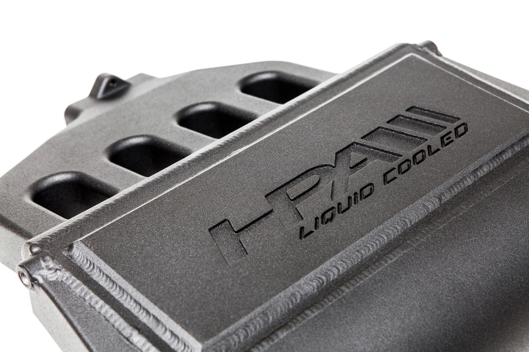 Liquid Cooled Integrated Short Runner Intake Manifold